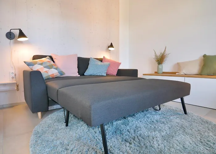 Wohnen Im Klassenzimmer Einer Alten Schule Baustert